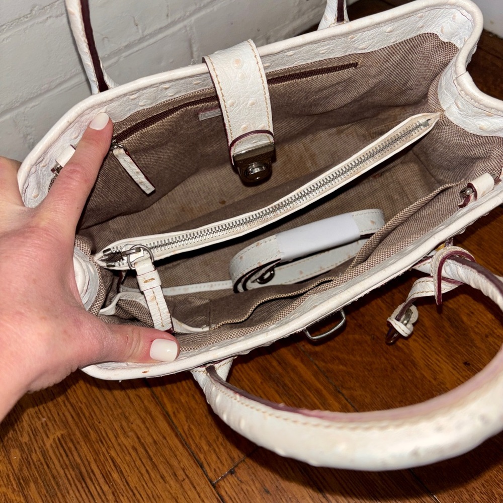 Dooney & Bourke Leather Handbag - Picture 3 of 6